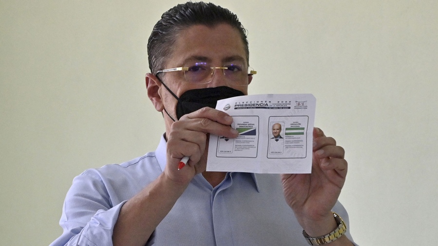 La derecha ganó el balotaje presidencial en Costa Rica