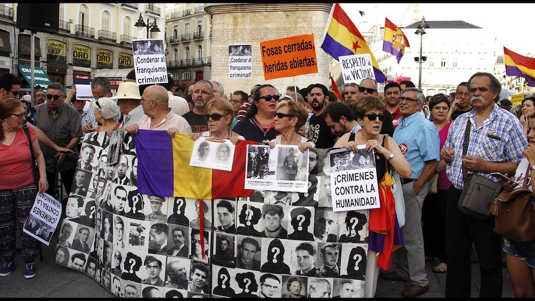 ¿Cómo es la ley española que declara ilegal al franquismo?