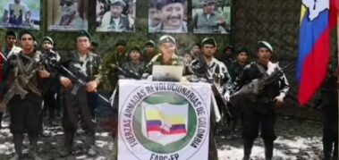 Disidentes de las FARC proponen a Petro un diálogo