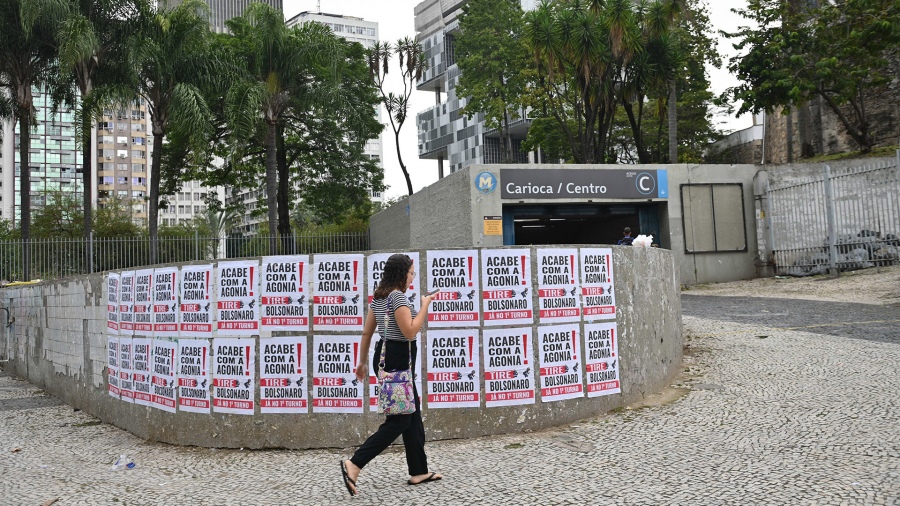 Brasil, entre noticias falsas y extorsiones patronales