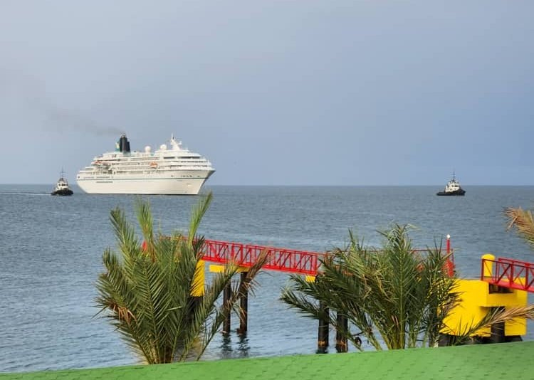 Pese al bloqueo, Venezuela reabre rutas al turismo