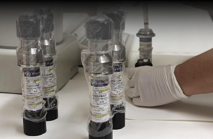 Bolivia inicia la producción de radiofármacos contra cáncer