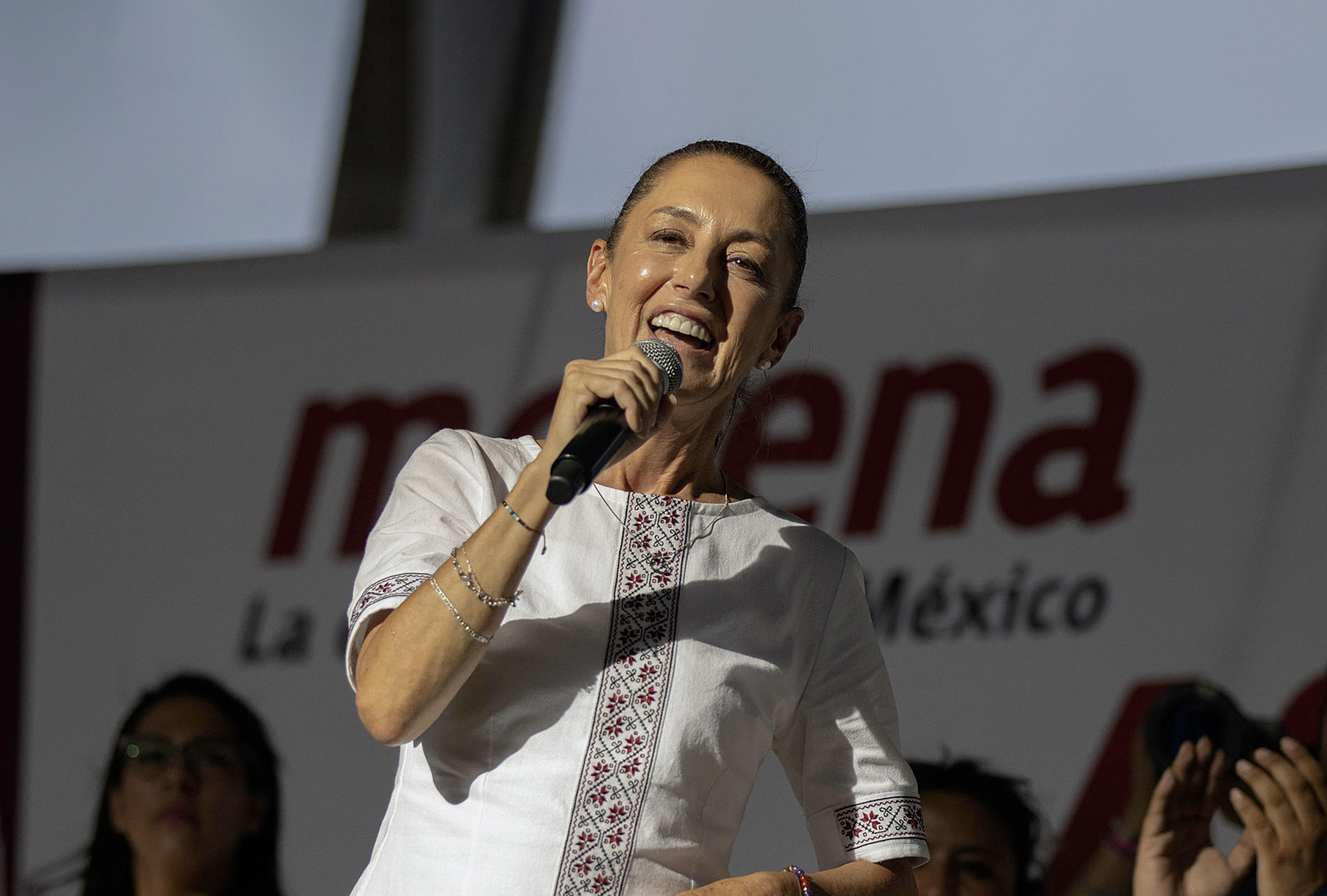 Sheinbaum será candidata del oficialismo en México