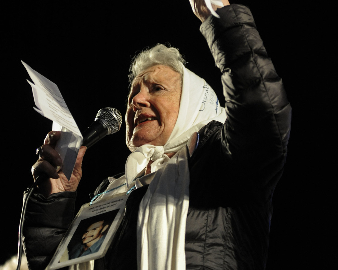 Dolor infinito por la muerte en Argentina de Nora Cortiñas