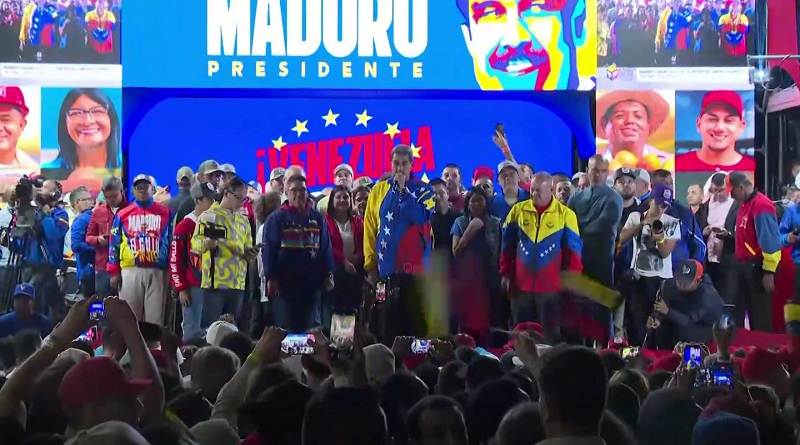 Maduro llama al diálogo nacional tras ser reelecto